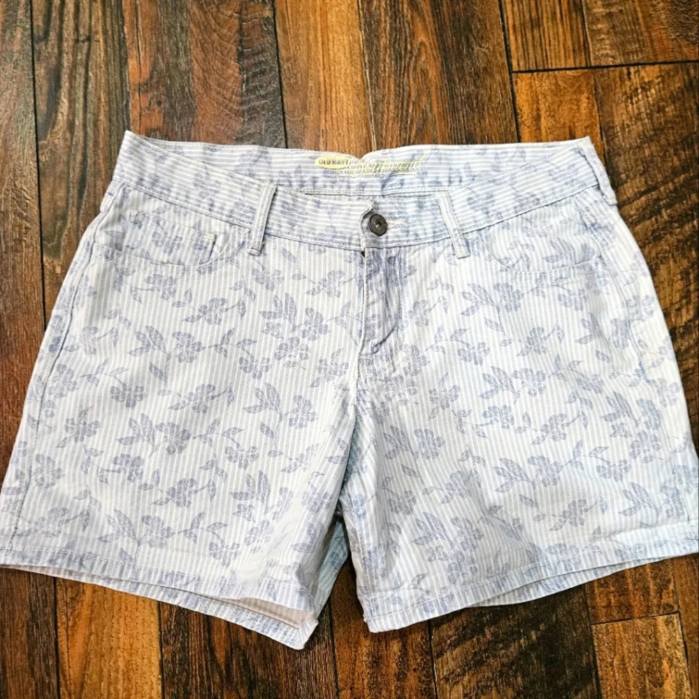Old Navy‎ Boyfriend Printed Denim Shorts. Size 4